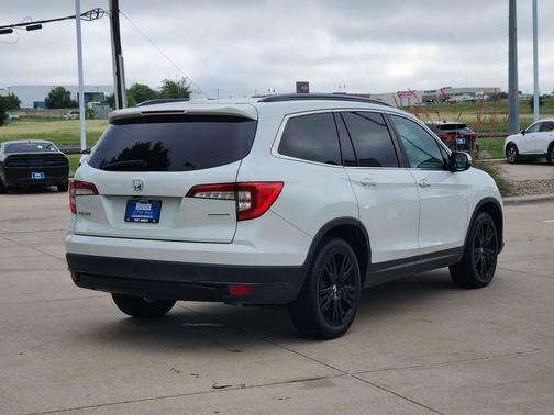 Platinum White Pearl 2021 Honda Pilot 2WD Special Edition