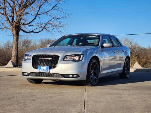 2023 Chrysler 300 S