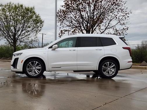 2023 Cadillac XT6 Premium Luxury AWD