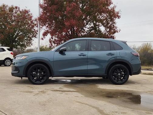 2025 Honda HR-V 2WD Sport