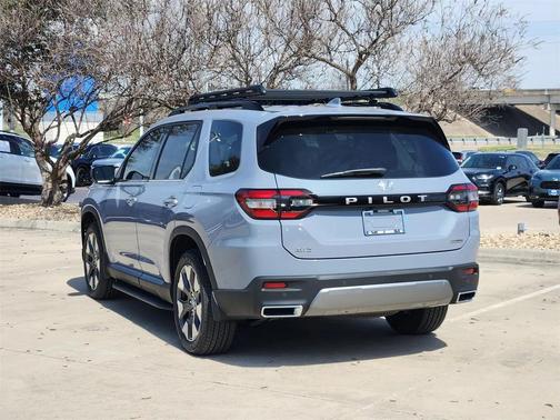 2026 Honda Pilot Touring 8-Passenger