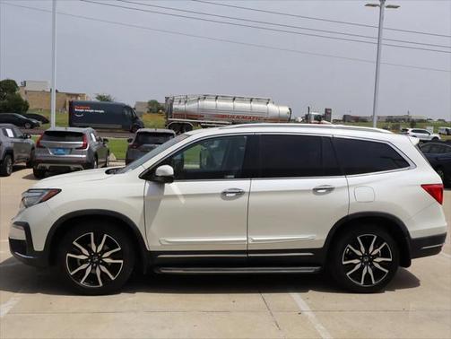 2019 Honda Pilot Touring 8-Passenger