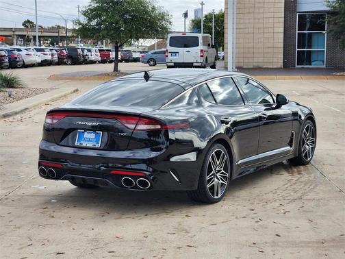 2022 Kia Stinger GT1