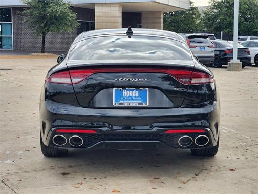 2022 Kia Stinger GT1