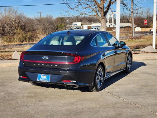 2023 Hyundai SONATA SEL