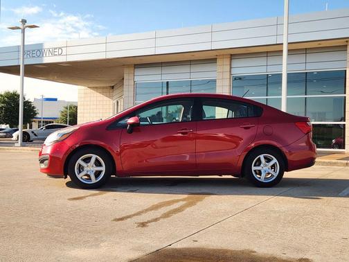 Signal Red 2015 Kia Rio LX