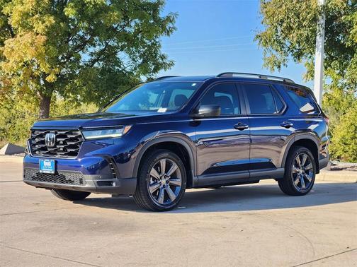 2023 Honda Pilot AWD Sport