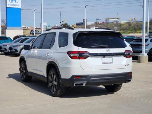 2025 Honda Pilot Sport