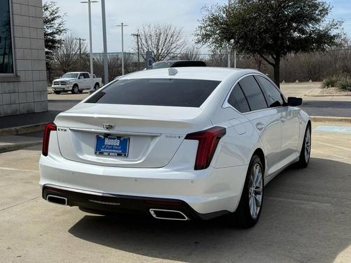 2022 Cadillac CT5 Premium Luxury