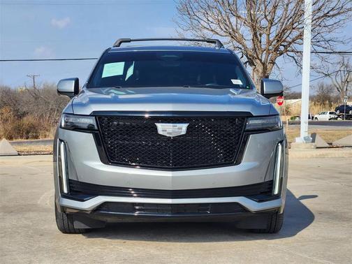 2024 Cadillac Escalade Sport