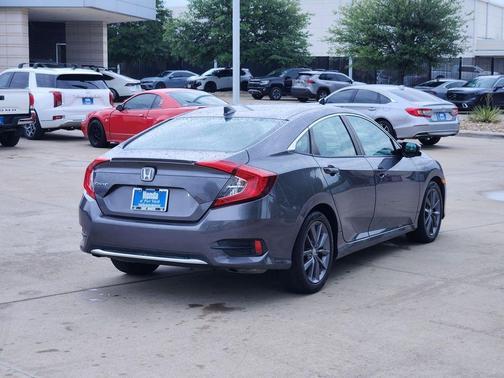 Modern Steel Metallic 2019 Honda Civic EX-L