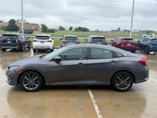 Modern Steel Metallic 2019 Honda Civic EX-L