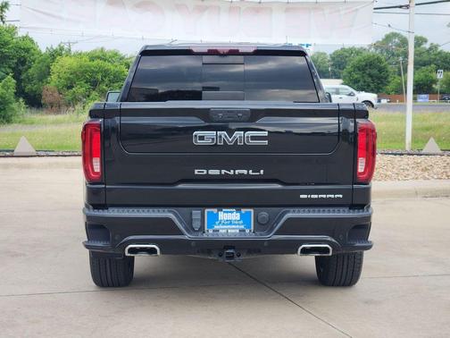Onyx Black 2023 GMC Sierra 1500 Denali Ultimate