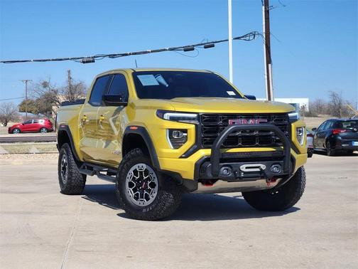 2023 GMC Canyon AT4X
