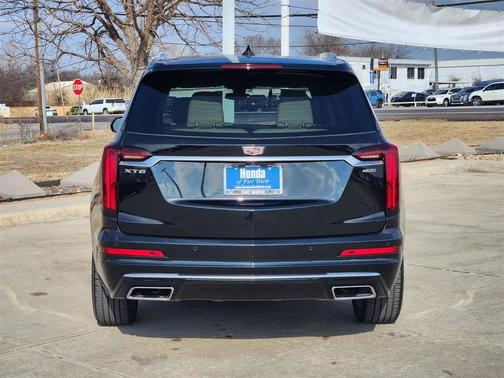 2024 Cadillac XT6 Premium Luxury FWD