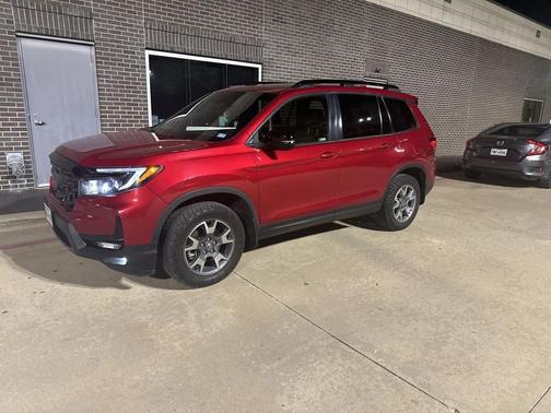 2022 Honda Passport AWD TrailSport