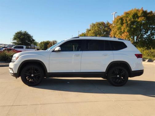 2019 Volkswagen Atlas 3.6L SE w/Technology