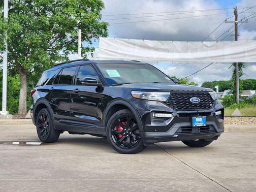 Agate Black 2023 Ford Explorer ST