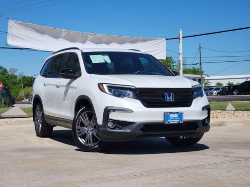 Platinum White Pearl 2022 Honda Pilot AWD Sport