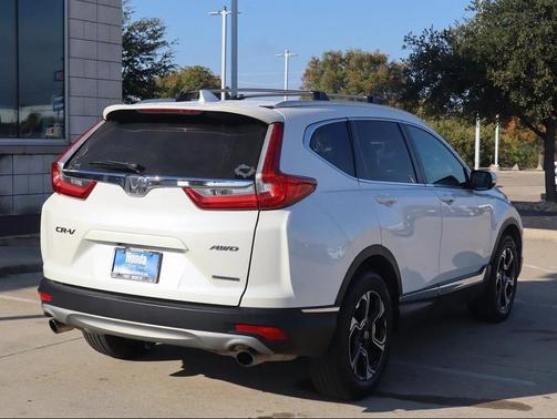 2017 Honda CR-V Touring