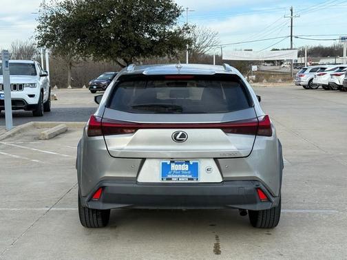 2021 Lexus UX 200 Base
