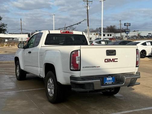 2018 GMC Canyon Base