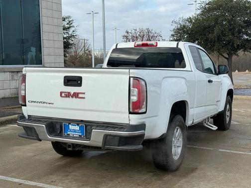 2018 GMC Canyon Base