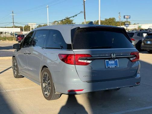 2023 Honda Odyssey Elite