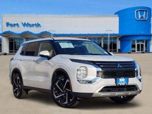 White Diamond 2024 Mitsubishi Outlander SE 2.5 2WD