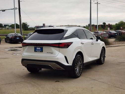 Eminent White Pearl 2024 Lexus RX 350h Luxury