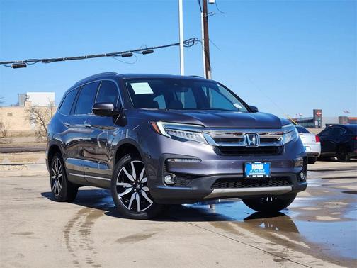 2022 Honda Pilot Touring 8-Passenger