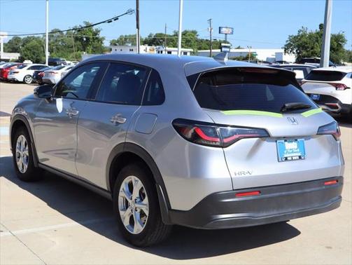 2023 Honda HR-V LX