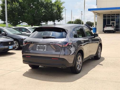 2026 Honda HR-V LX