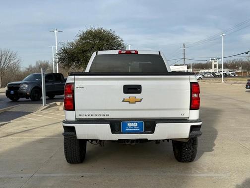 2018 Chevrolet Silverado 1500 2LT