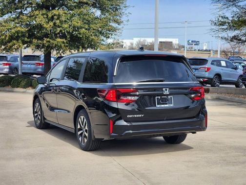 Crystal Black Pearl 2026 Honda Odyssey EX-L