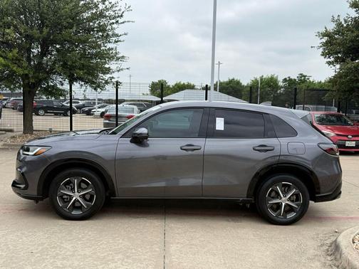 Modern Steel Metallic 2024 Honda HR-V EX-L