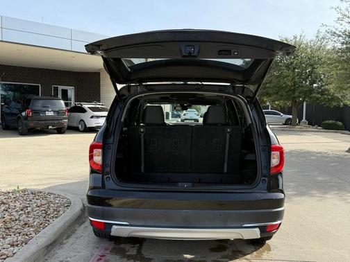 2020 Honda Pilot Touring 8-Passenger