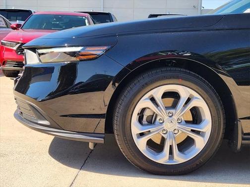 2025 Honda Accord LX 1.5T