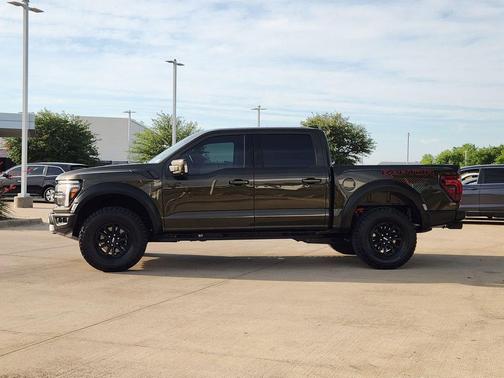 Shelter Green 2026 Ford F-150 Raptor