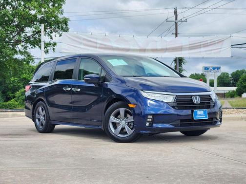 Obsidian Blue Pearl 2022 Honda Odyssey EX