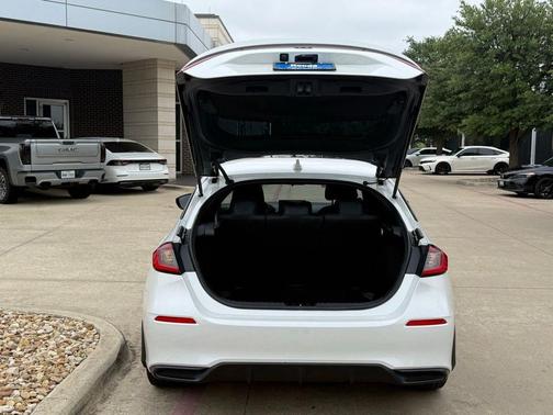 Platinum White Pearl 2025 Honda Civic Sport