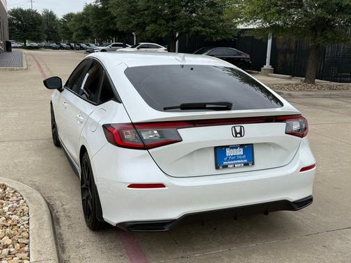 Platinum White Pearl 2025 Honda Civic Sport