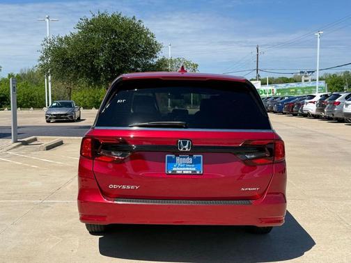 2024 Honda Odyssey Sport