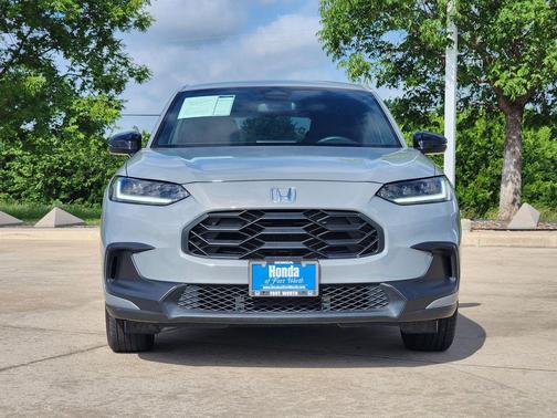 Urban Gray Pearl 2024 Honda HR-V AWD Sport