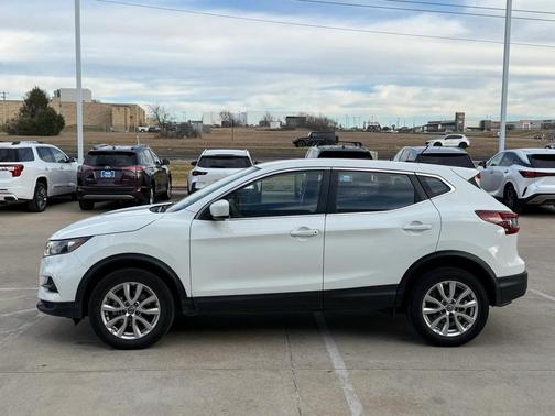 2021 Nissan Rogue Sport S