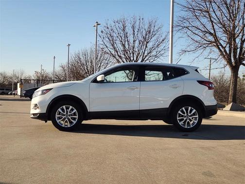 2021 Nissan Rogue Sport S