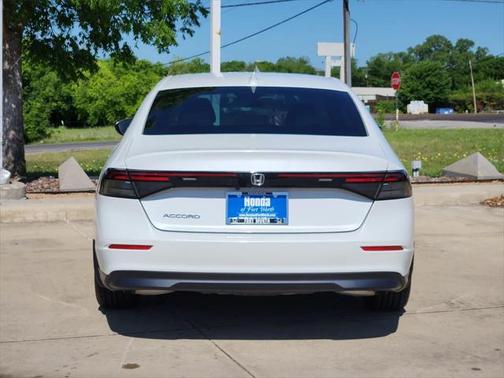 2023 Honda Accord LX 1.5T
