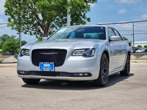 2023 Chrysler 300 S