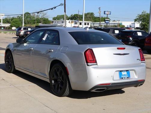 2023 Chrysler 300 S