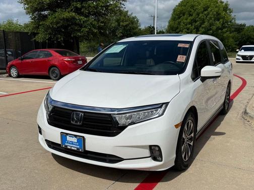 Platinum White Pearl 2021 Honda Odyssey EX-L